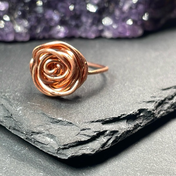 Wire Wrapped Copper
Rosette Ring Artisan Made
Cottagecore Jewelry - Picture 11 of 13
